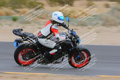 media/Jan-15-2023-SoCal Trackdays (Sun) [[c1237a034a]]/Turn 9 (2pm)/